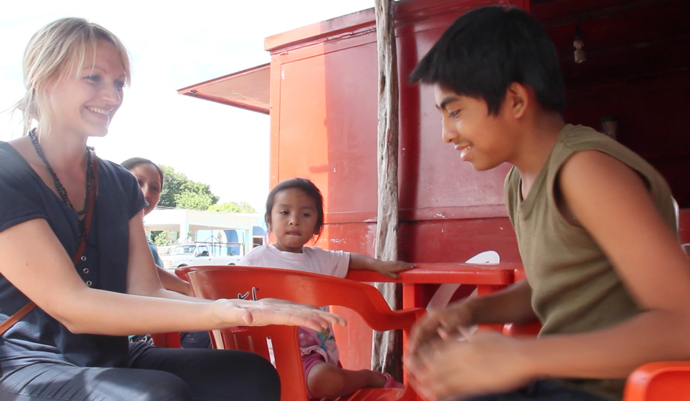 Elena Wolska — Rencontre humaine au Mexique